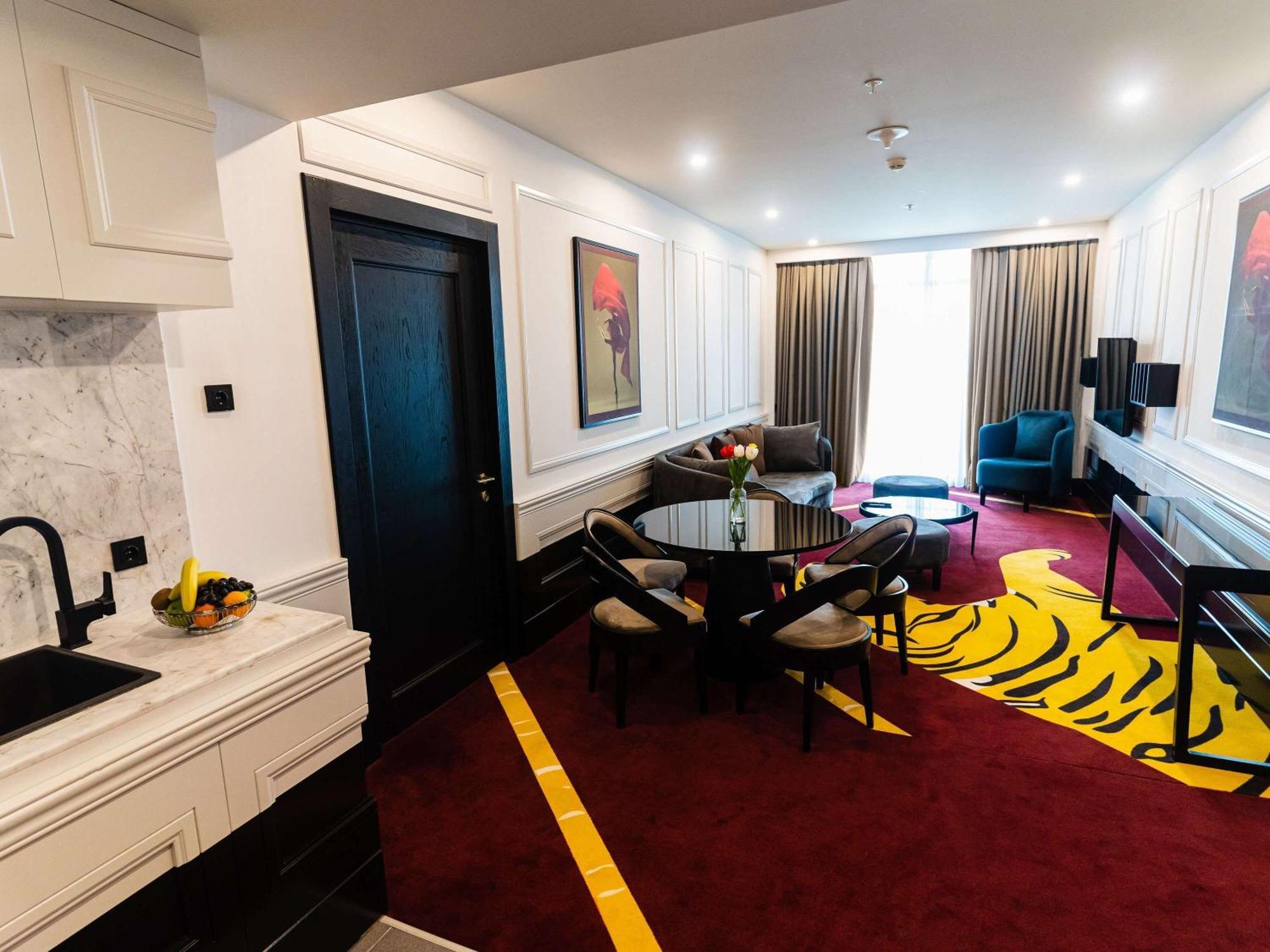 Mercure Baku City Exterior foto